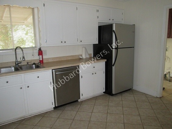 Foto del edificio - 3100 Downes Grove Rd