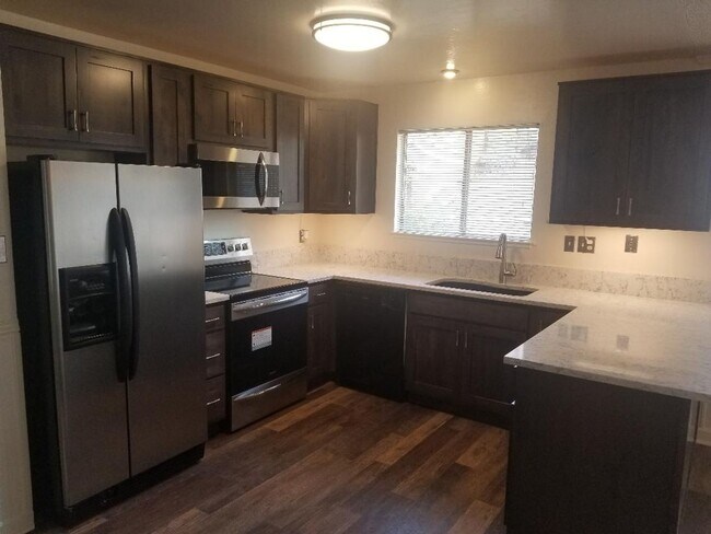 Foto del edificio - 2085 Severn Dr