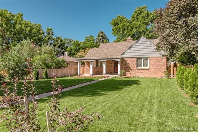 Building Photo - 823 Poplar St