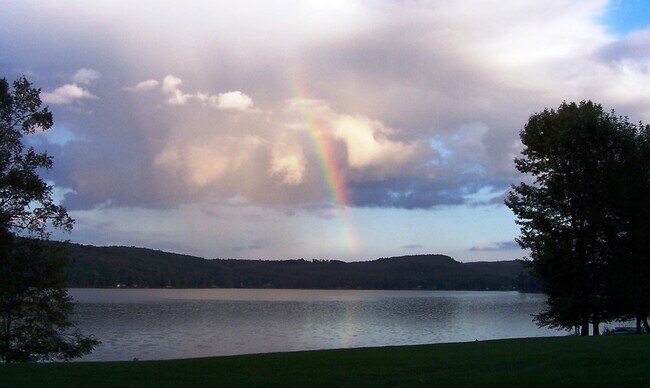 Summer rainbows - 35 Landing Rd