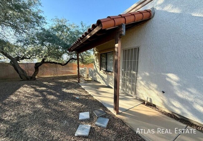 Foto del edificio - 311 W Pastime Rd