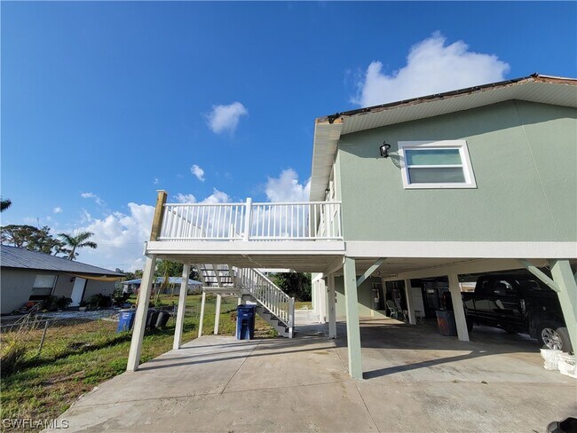 Building Photo - 5453-5455 Avenue E