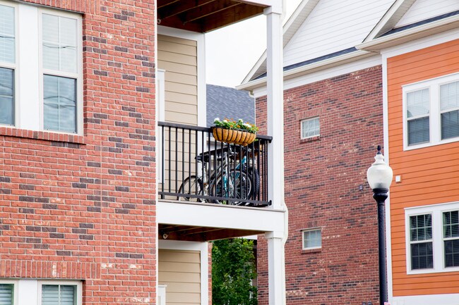 Monon Place II (Modern), Managed by Buckin&hellip; Apartments