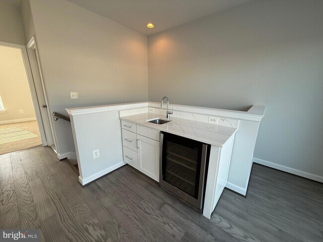 Foto del edificio - 620 Leigh Wy.