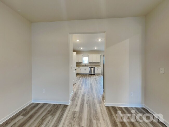 Foto del edificio - 244 Oliver Dr