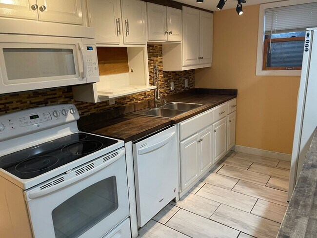 Foto del edificio - 2940 N 63rd St