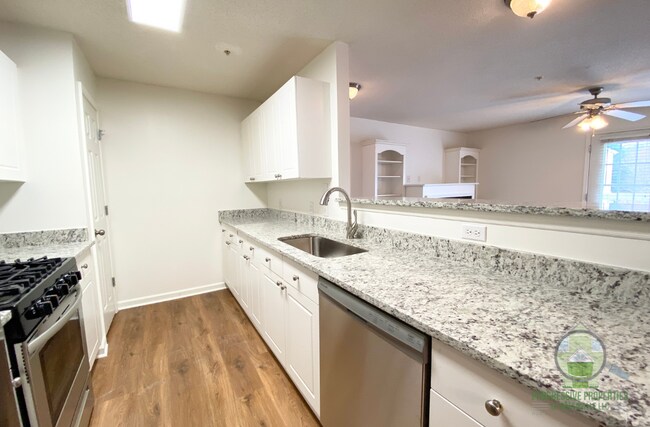 Foto del edificio - 122 McKenna Cir