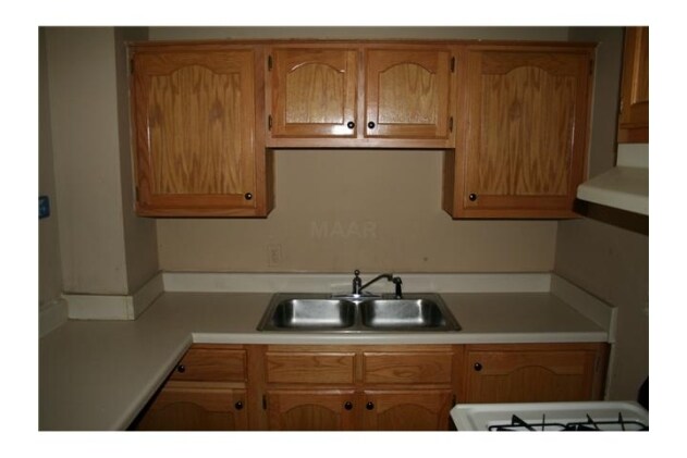Interior - Melrose Court Apartments