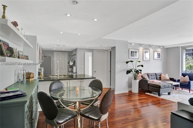 Foto del edificio - 770 Claughton Island Dr
