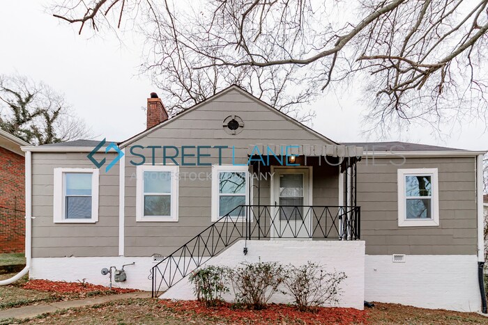 Primary Photo - Charming 3 Bedroom in Birmingham!