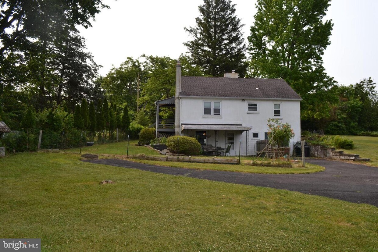 6983 Swagger Rd, New Hope, PA 18938 House Rental in New Hope, PA