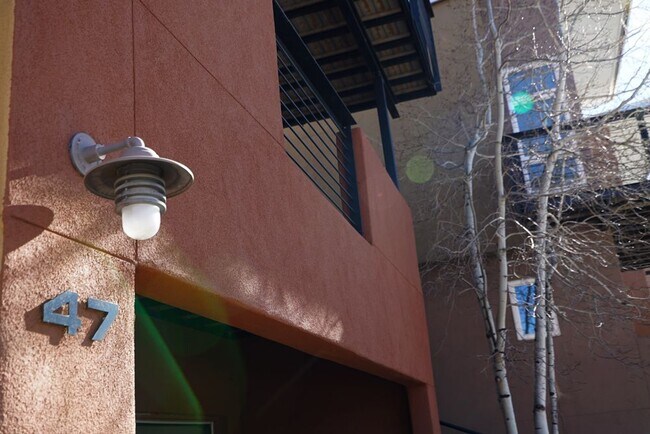 Foto del edificio - 47 Canyon View Drive