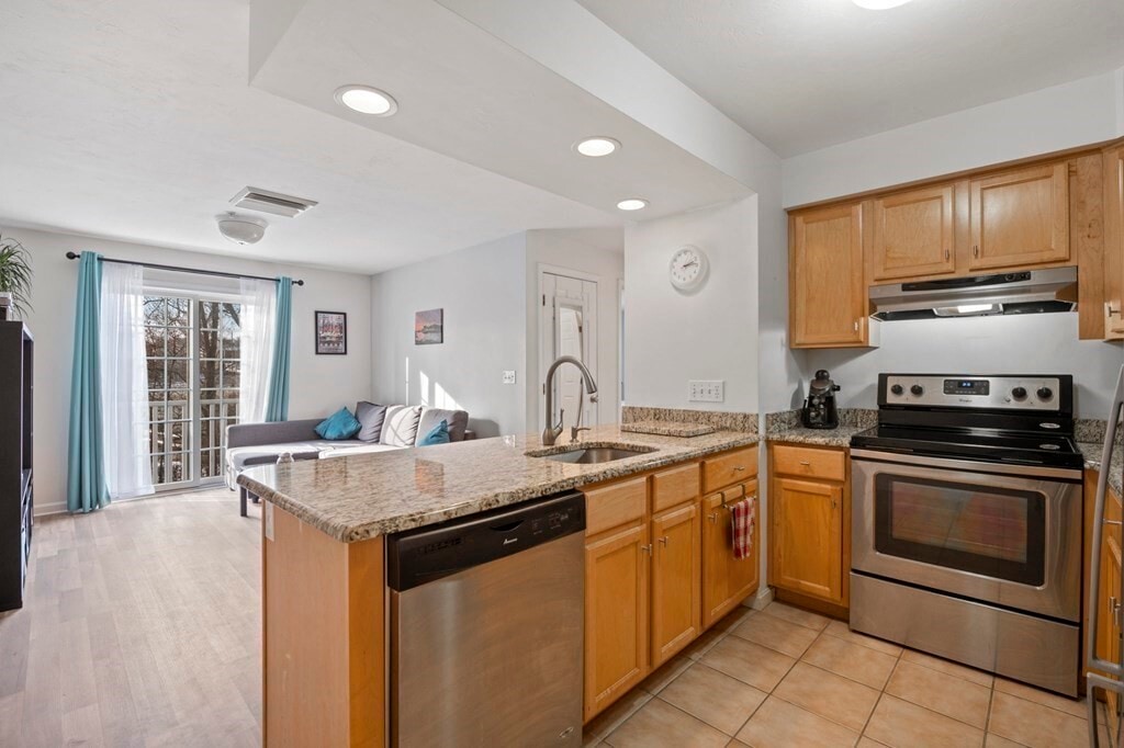 234 Water St Unit 205, Wakefield, MA 01880 Condo for Rent in