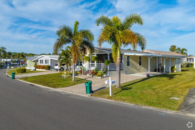 500 Lantern Blvd. Melbourne, Florida 32934 - Lamplighter Village