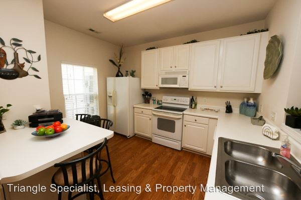 Building Photo - 8512 Bright Loop