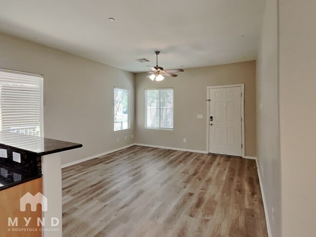 Building Photo - 7608 Tiffany Lamp Ct