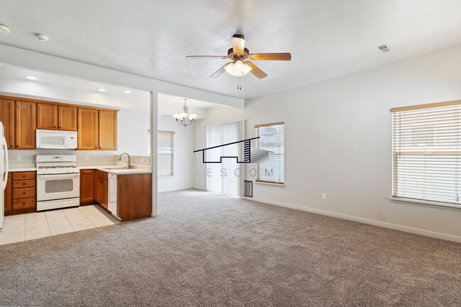 Foto del edificio - Well Maintained South Ogden 3 Bedroom Home!