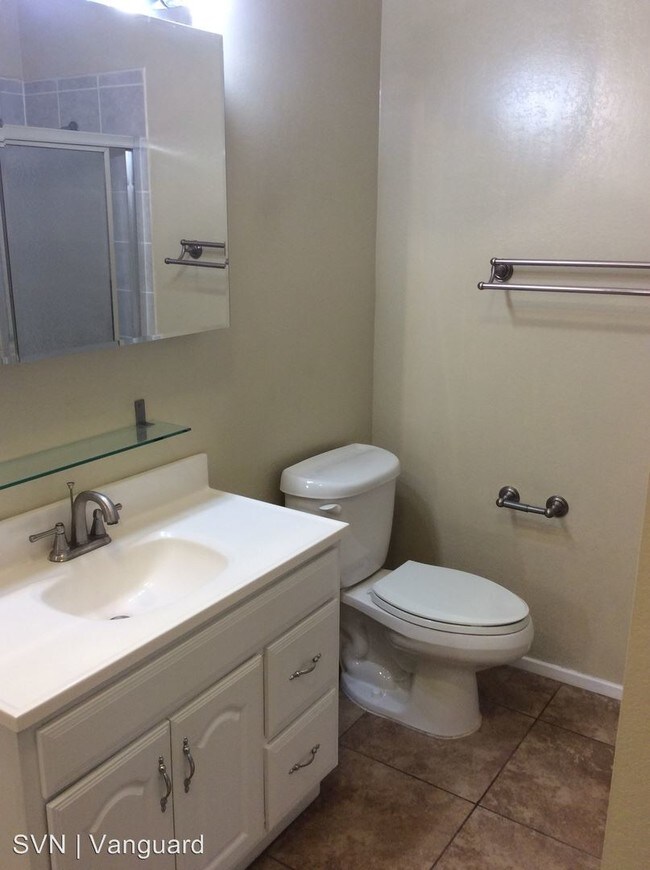 927 S Bruce St, Anaheim, CA 92804 Condo for Rent in Anaheim, CA