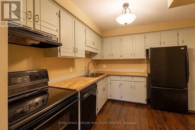 Photo du bâtiment - 58 Romy Crescent