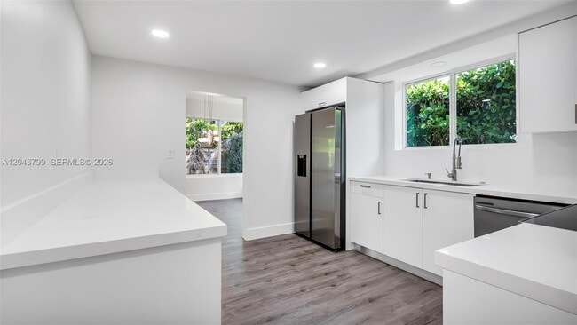 Foto del edificio - 1500 NE 13th Pl