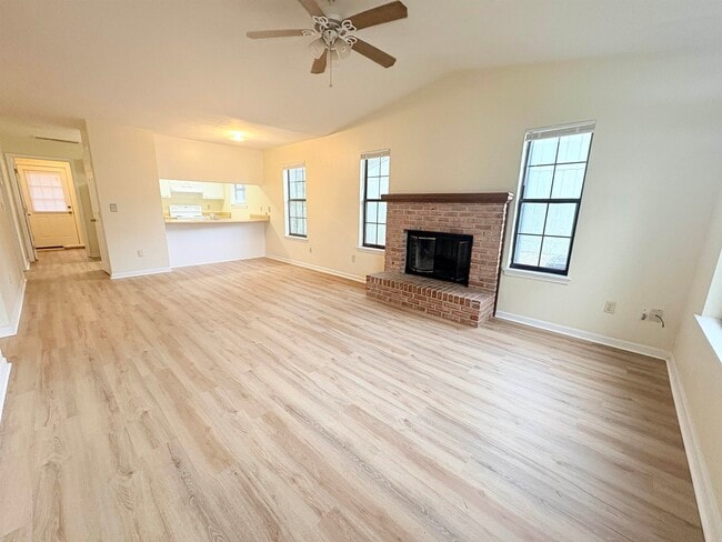 Building Photo - 3417 Sedona Loop