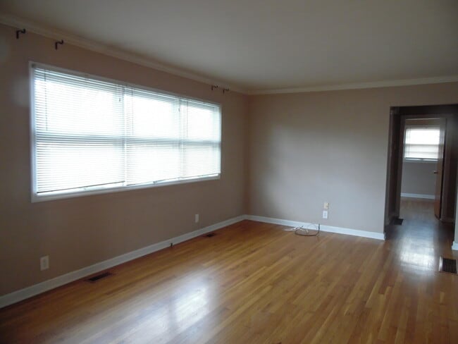 Foto del edificio - 662 Cardinal Ln