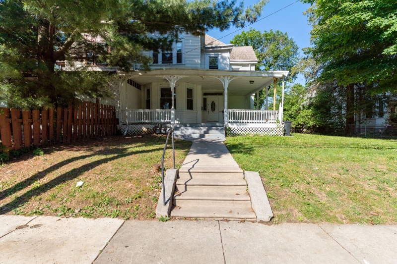 Photo - 1 Sharon Ave (Sharon Hill, PA)