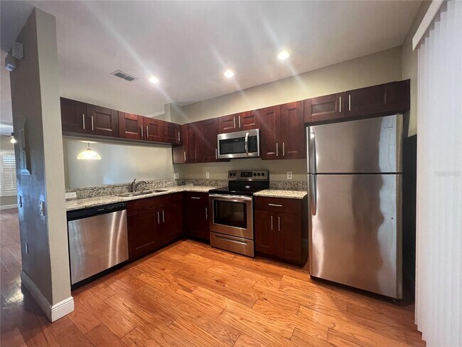 Building Photo - 8636 Hunters Key Cir