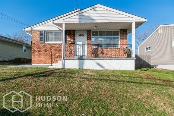 Primary Photo - AVAILABLE NOW! - 1728 HIGH AVE, WILLOW GRO...