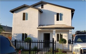 Building Photo - 1627 E 88th St