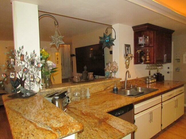 Foto del edificio - 11300 Foothill Blvd