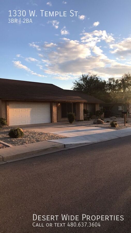 Foto del edificio - 1330 W Temple St