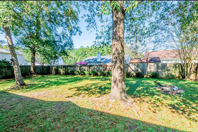 Foto del edificio - 412 Catawba Dr