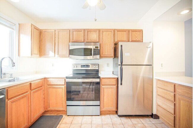 Foto del edificio - 10 Oak Ridge Dr