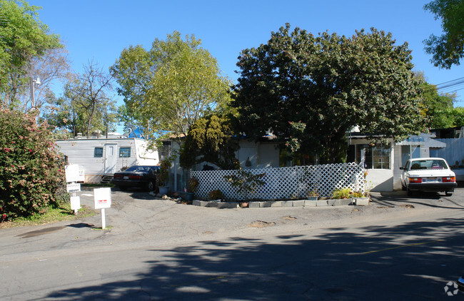 Foto del edificio - Vista Grove Mobile Home Park