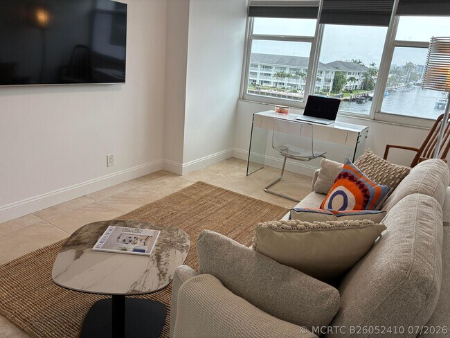 Foto del edificio - 3301 NE 32nd Ave