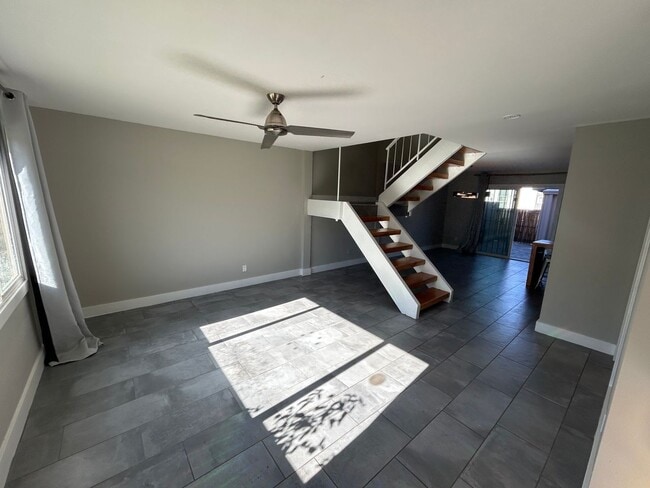 Photo - 2927 E Fairmount Ave Townhome