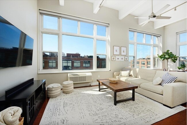 Building Photo - 1500 Hudson St