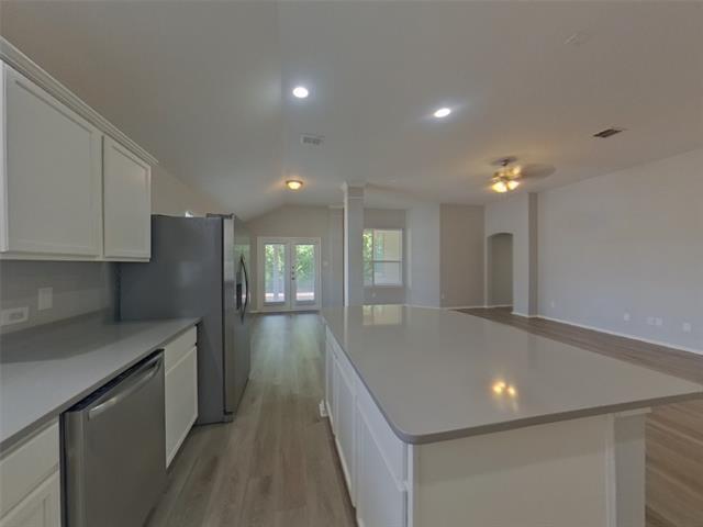 Foto del edificio - 637 Chalk Knoll Rd