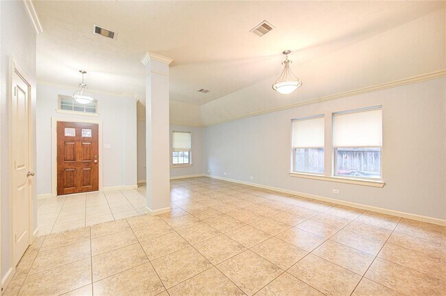 Building Photo - 3423 Canton Hills Ln