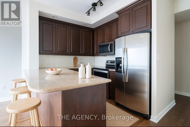 Photo du bâtiment - 628 Fleet St