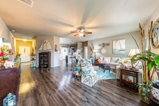 Building Photo - 333 Franchi Wy