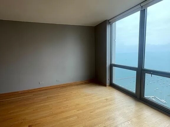 Foto del edificio - 195 N Harbor Dr