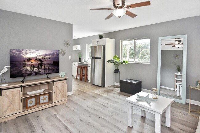 Foto del edificio - 8135 Country Rd