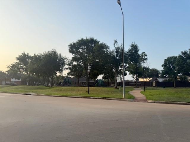 Foto del edificio - 16847 Carrollton Creek Ln