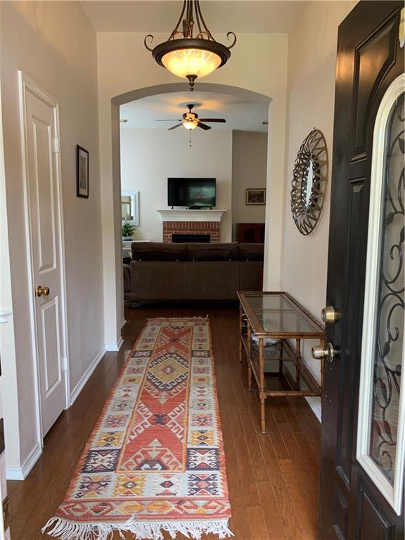 Foto del edificio - 8511 Fern Bluff Ave