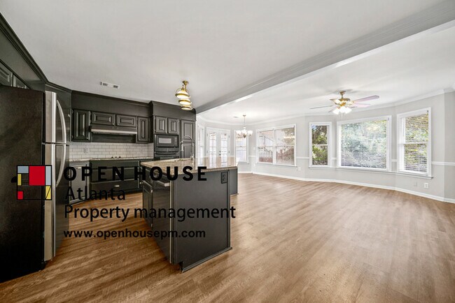 Building Photo - 4177 Liberty Trace, Marietta