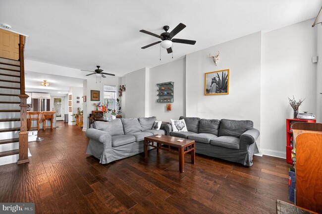 Foto del edificio - 2211 N Howard St