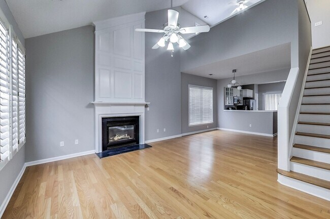 Foto del edificio - Single-family home in Kennesaw, GA near KSU, Town Center and Woodstock.