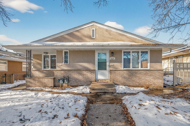 Building Photo - 1810 Ulysses St NE